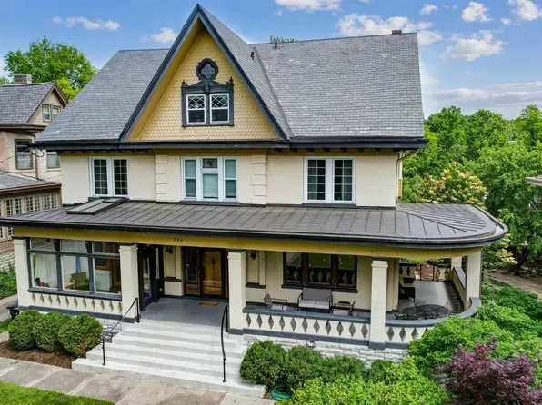 216 Greendale Ave, Cincinnati, OH 45220