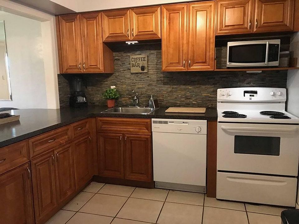 1st image of 9451 SW 52nd Ct