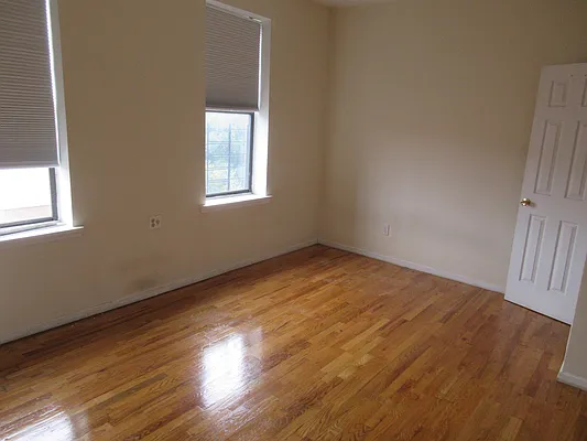 Rented by null | media 19