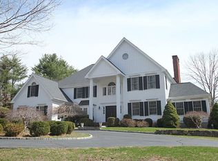 800 Banks North Rd, Fairfield, CT 06824