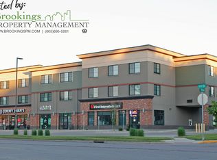 1310 6th St, Brookings, SD 57006