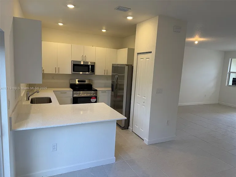 2876 SE 25th Ave #2876 — Photo 15