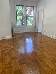 Rented by M.Grossman R.E. Management