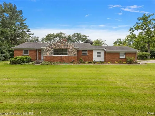 6030 Lahser Rd, Bloomfield Hills, MI 48301