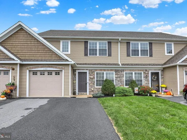 188 Randolph Dr, Elizabethtown, PA 17022