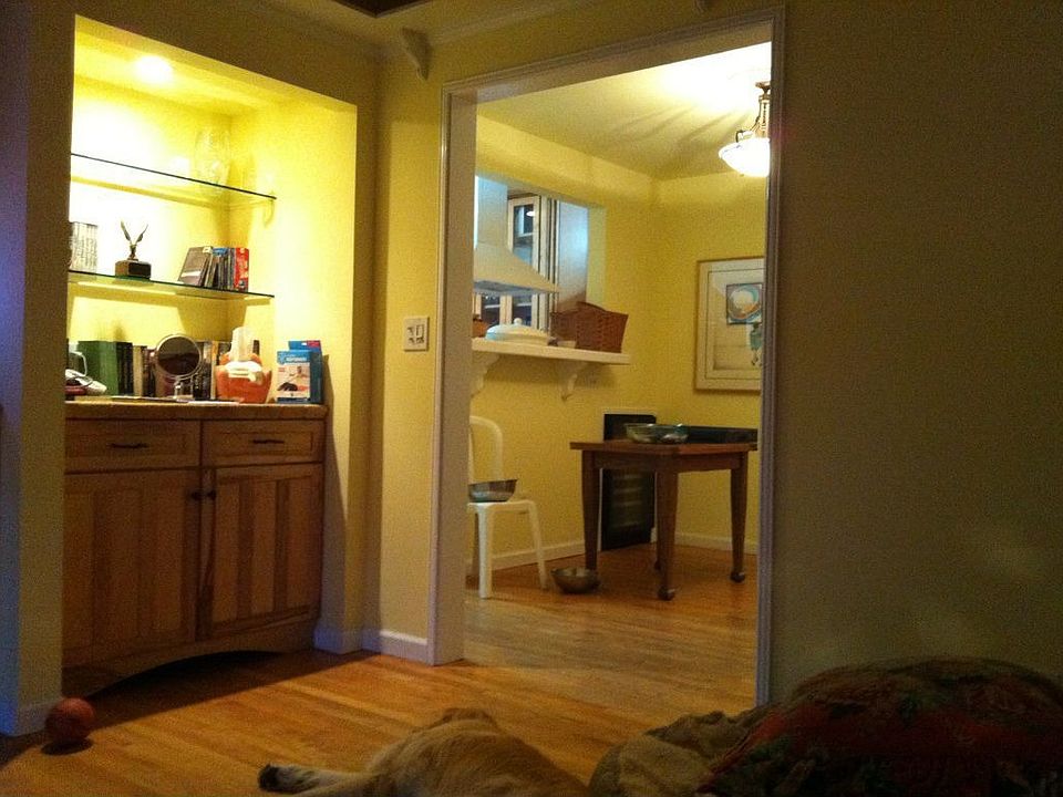 Family Room - Dining