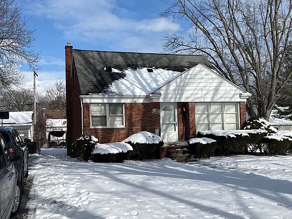 5th image of 20315 Country Club Dr