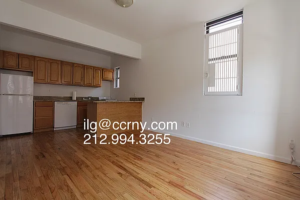 Rented by City Connections Realty | media 2