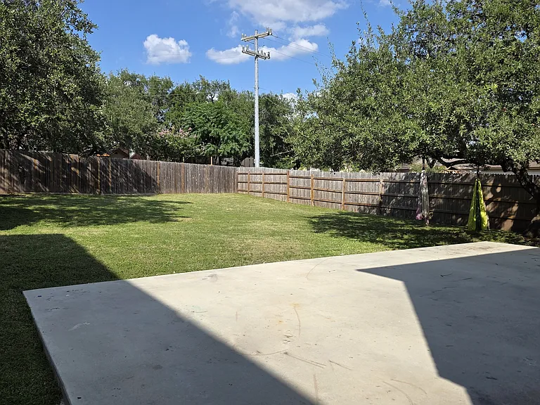 847 Quitman Oak — Photo 41