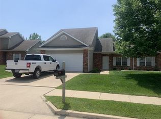 3204 Wind River Cir, Columbia, MO 65203