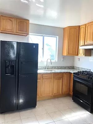 4th image of 154-14 20th Ave
