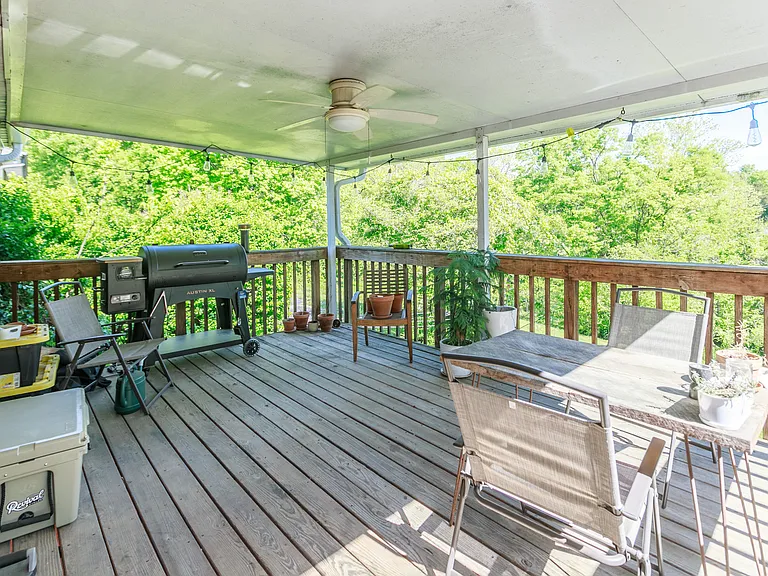 236 Nunley Dr — Photo 4