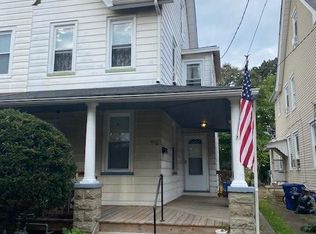 402 Burlington Ave, Delanco, NJ 08075