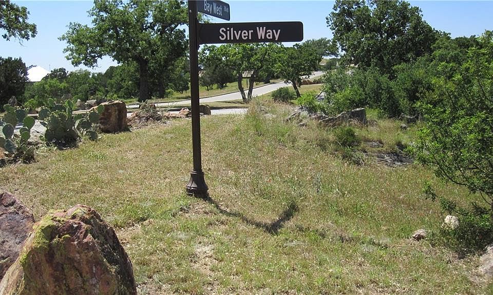 2nd image of 100 Silver Way Bay