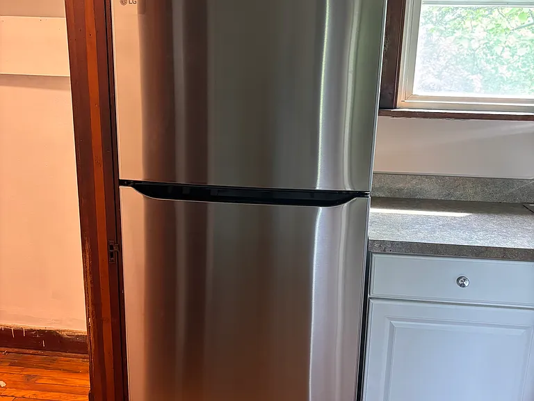 23 Lansing Ave #2 — Photo 17