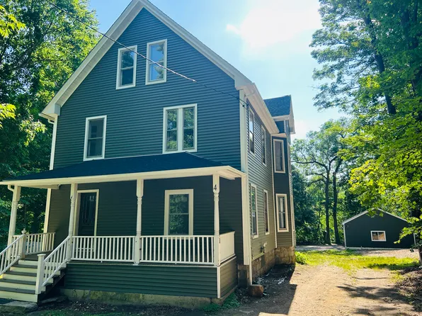 4 Hillside Pl, Winsted, CT 06098