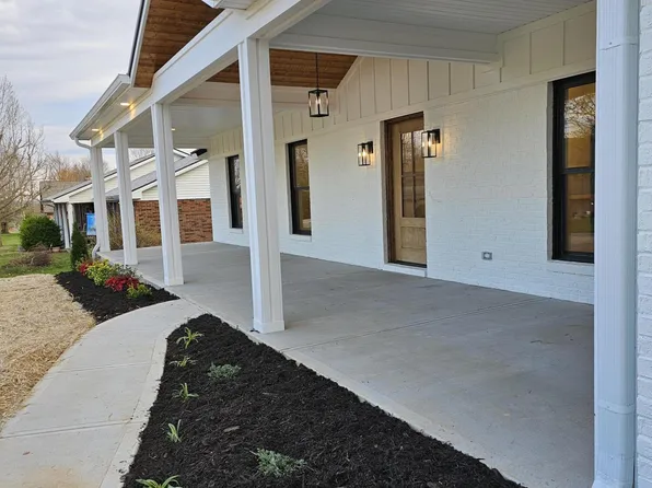 217 Briarwood Dr, Somerset, KY 42503