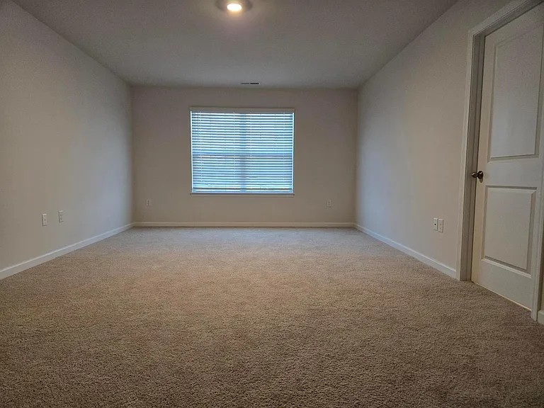 1134 Saddlebrook Dr — Photo 20
