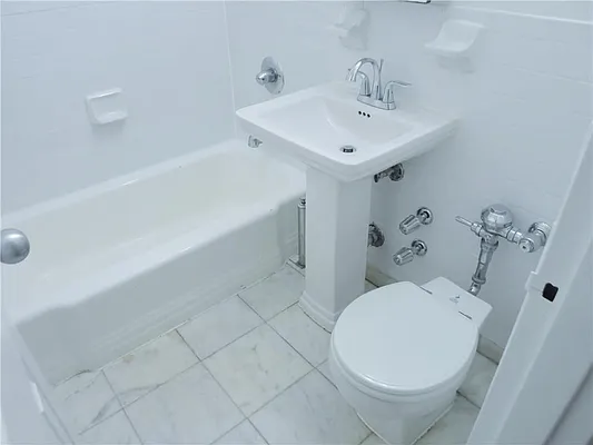 Rented by City & Suburban | media 36