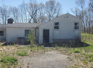 14 Peach Orchard Rd, Prospect, CT 06712