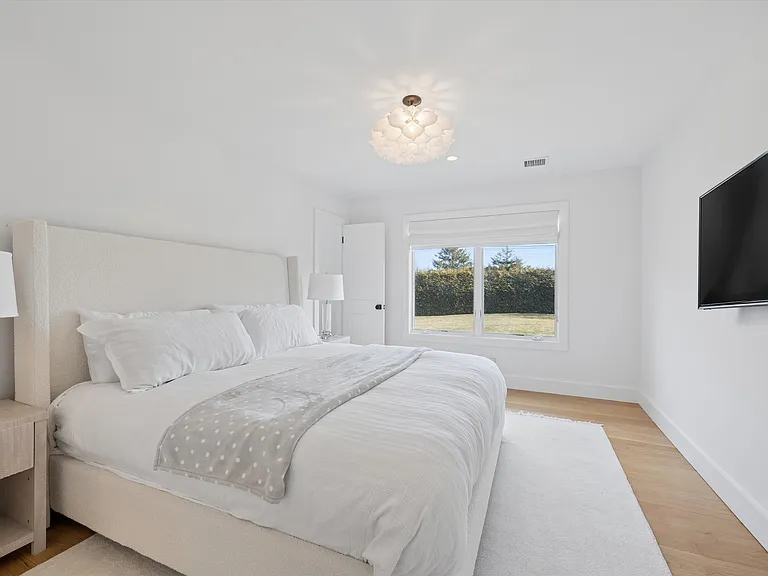75 Saint Andrews Rd — Photo 10