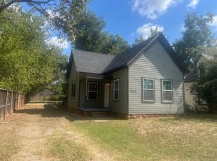 923 S 9th St, Chickasha, OK 73018