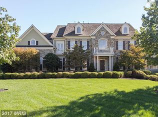 3520 Saint Augustine Ln, Oakton, VA 22124