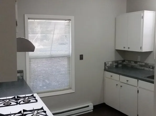 5301 N Kerby Ave #2, Portland, OR 97217