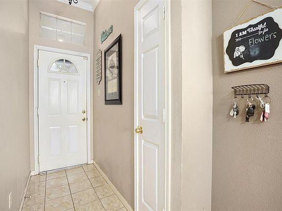 5th image of 4806 Apple Springs Dr