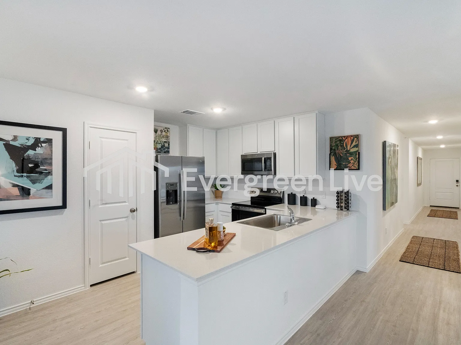 4 bed, 2.0 bath, 1667 sqft, $1,645 — Photo 4