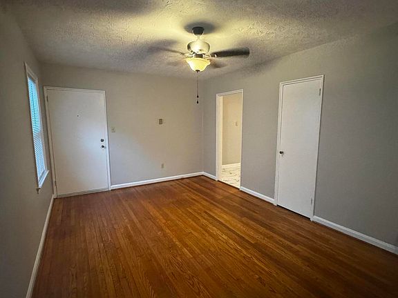 4th image of 148 Shawnee Pl #2