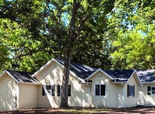 W166 Hilltop Rd, Genoa City, WI 53128