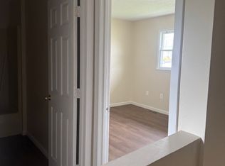 203 Oak St #203, Bristol, VA 24201