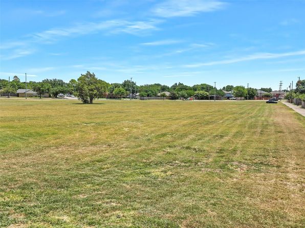Home for Sale in Garland TX