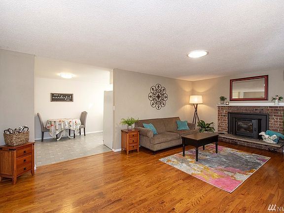 3rd image of 8009 E D St