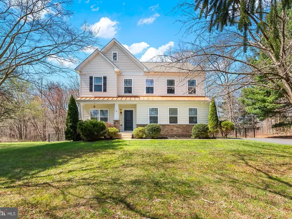 926 Coen Rd, Street, MD 21154