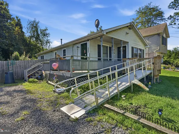 347 Marion Ave, Westville, NJ 08093