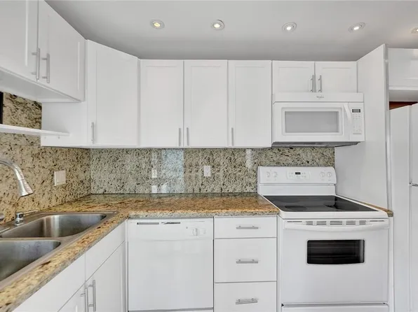 1439 S Ocean Boulevard #201, Lauderdale By The Sea, FL 33062