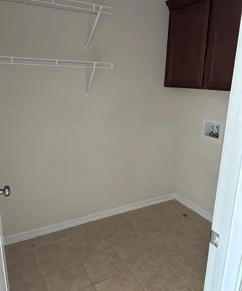 2145 Indiangrass Cv — Photo 16