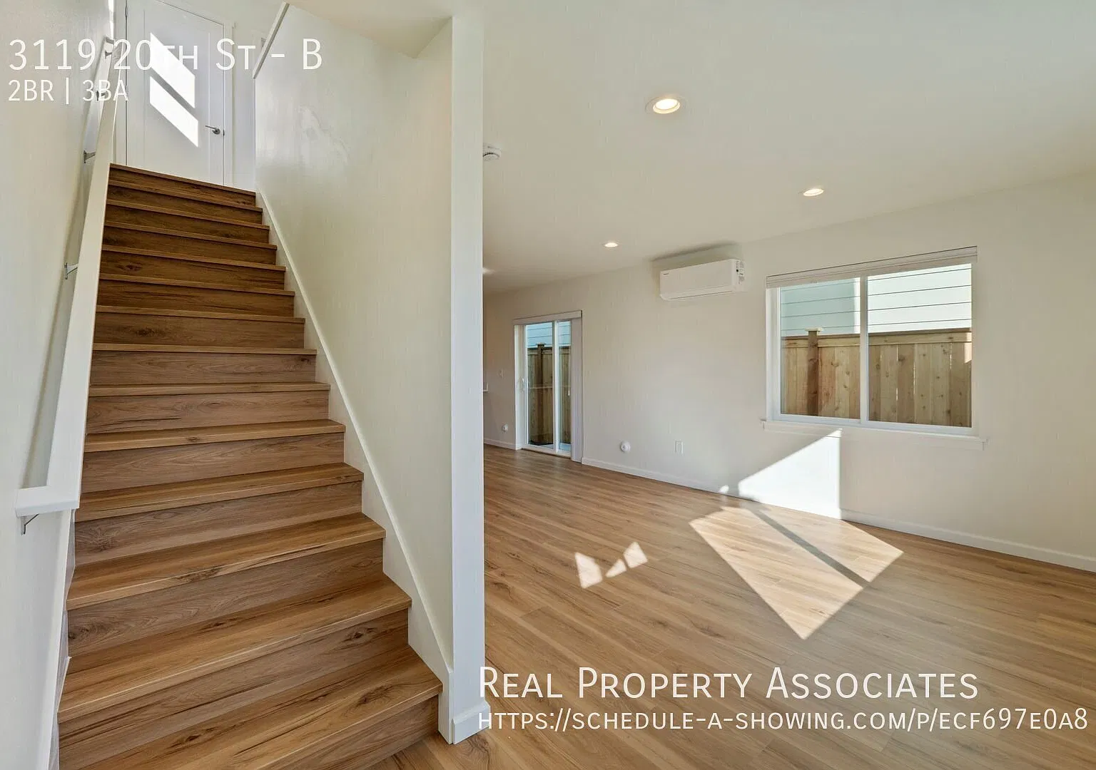 3119 20th St — Photo 2