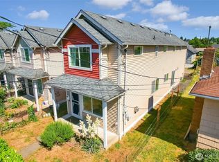 3910 S Holly Street, Seattle, WA 98118