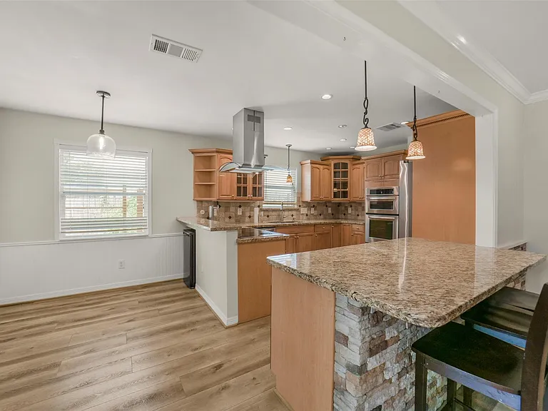 14915 Chadbourne Dr — Photo 14