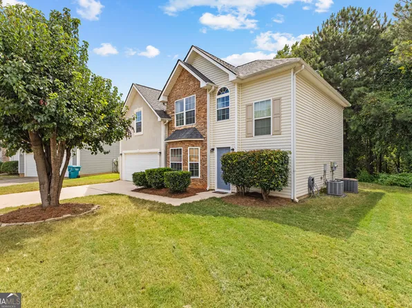 1115 Oak Hollow Ct, Hampton, GA 30228
