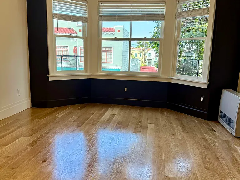 1476 Valencia St #9 — Photo 6