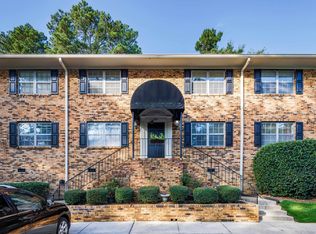 859 Vestavia Villa Ct APT C, Vestavia, AL 35226