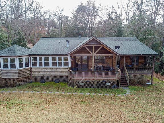 2nd image of 468 Thompson Cir