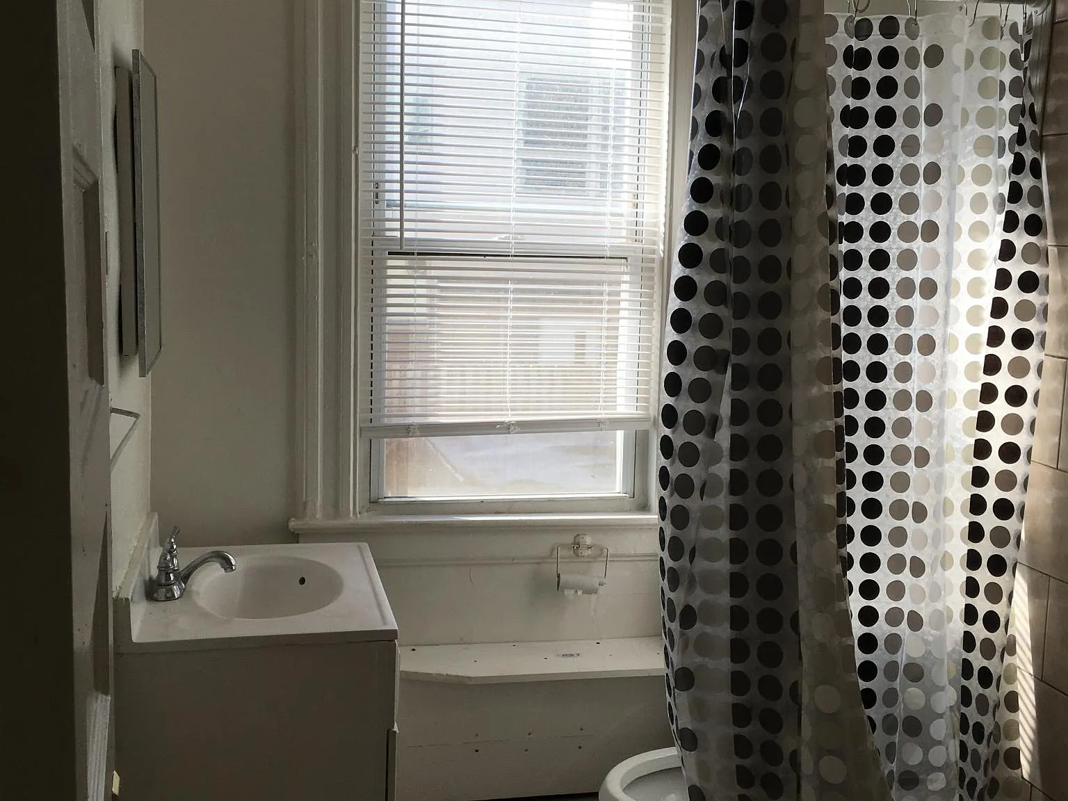 155 Smith St — Photo 3