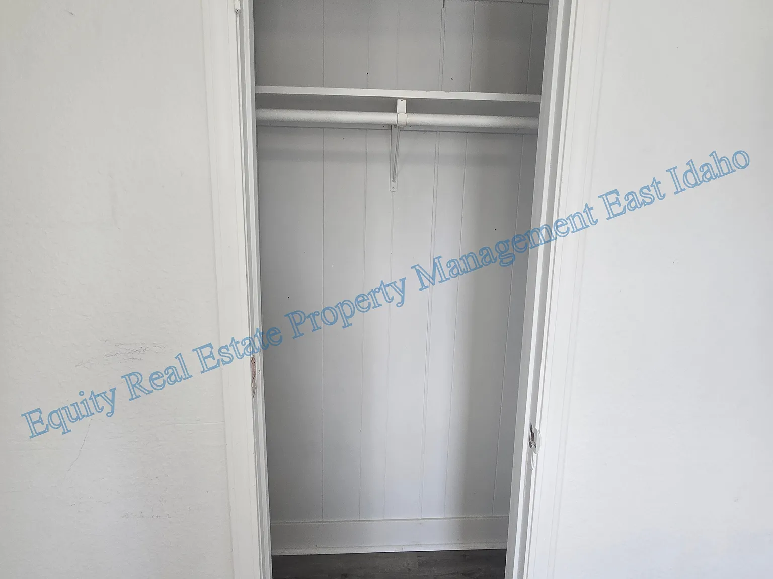 ID - 815 E Clark Street - LB - 5 — Photo 1