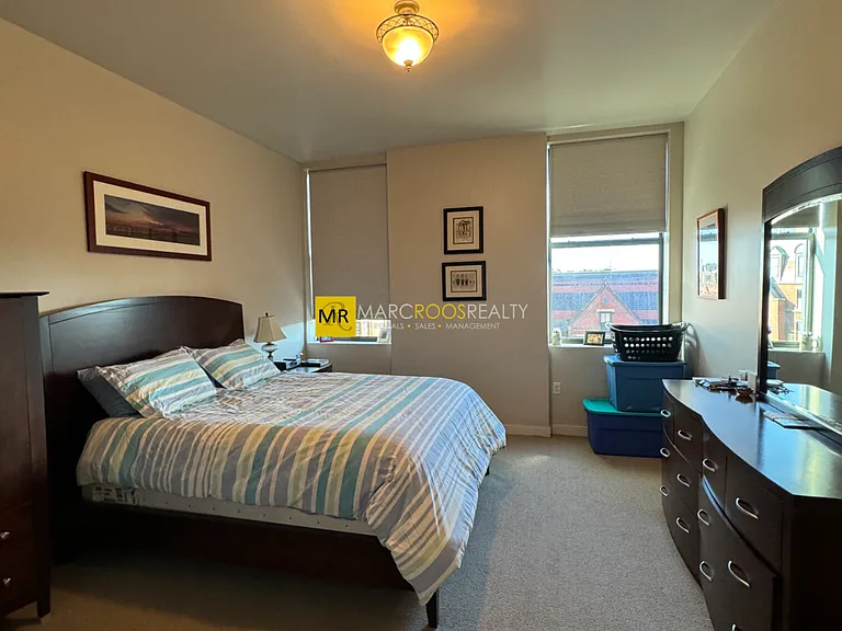 285 Columbus Ave — Photo 14