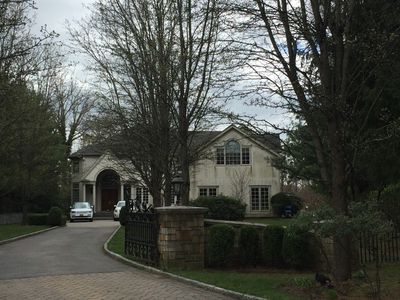 8 Old Woods Dr, Harrison, NY, 10528